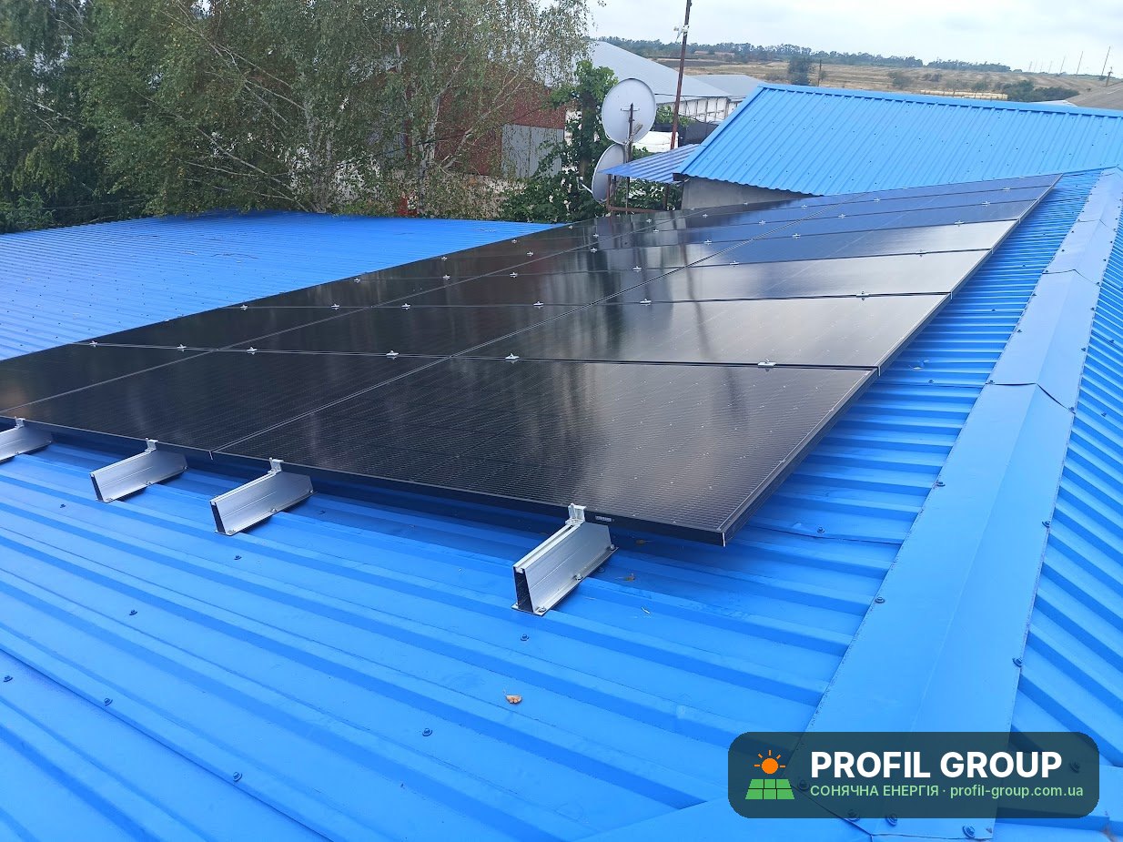 Сонячні панелі JA Solar 440 Вт на профнастилі
